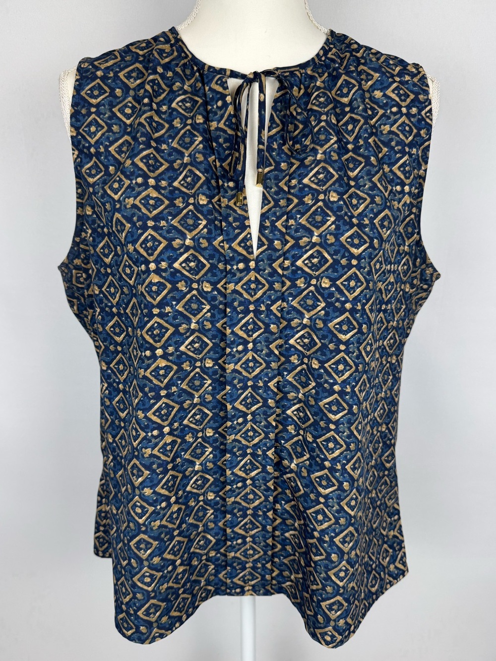 Lauren Ralph Lauren Sleeveless Blouse Tie Neck Navy Blue Tan Tile Print Large